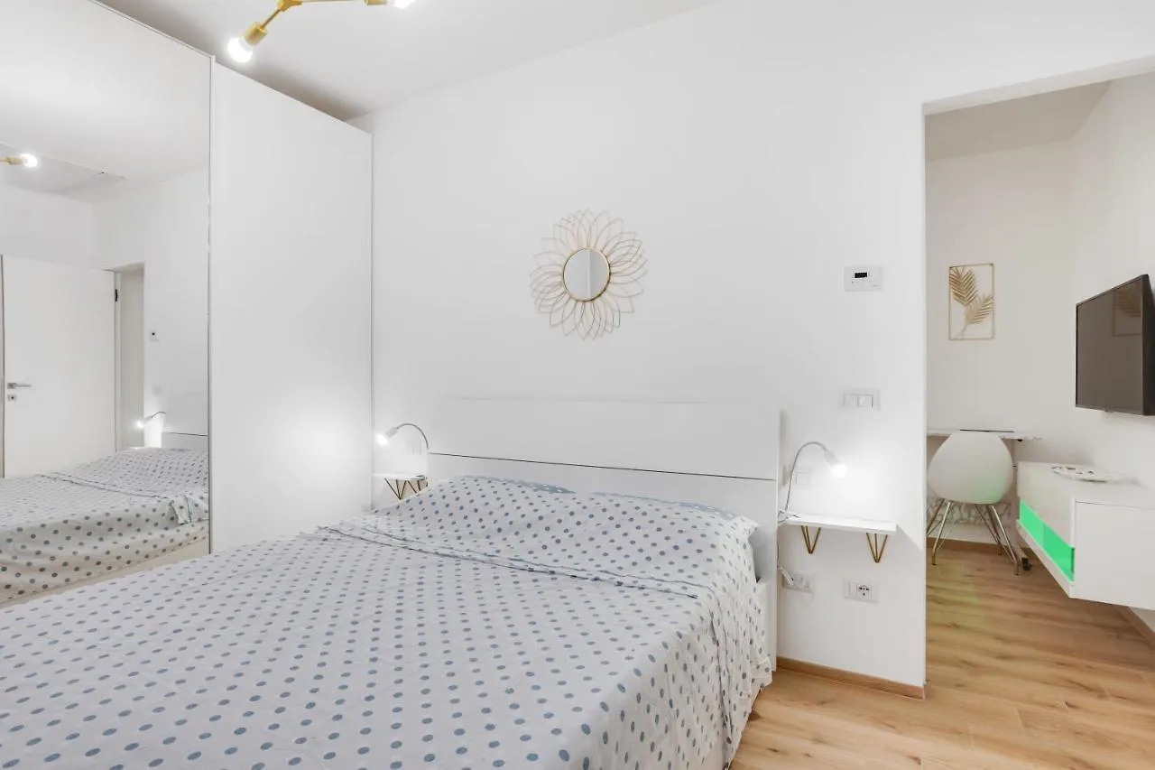 Tramonto Sul Mare Bari Apartment Near The Airport